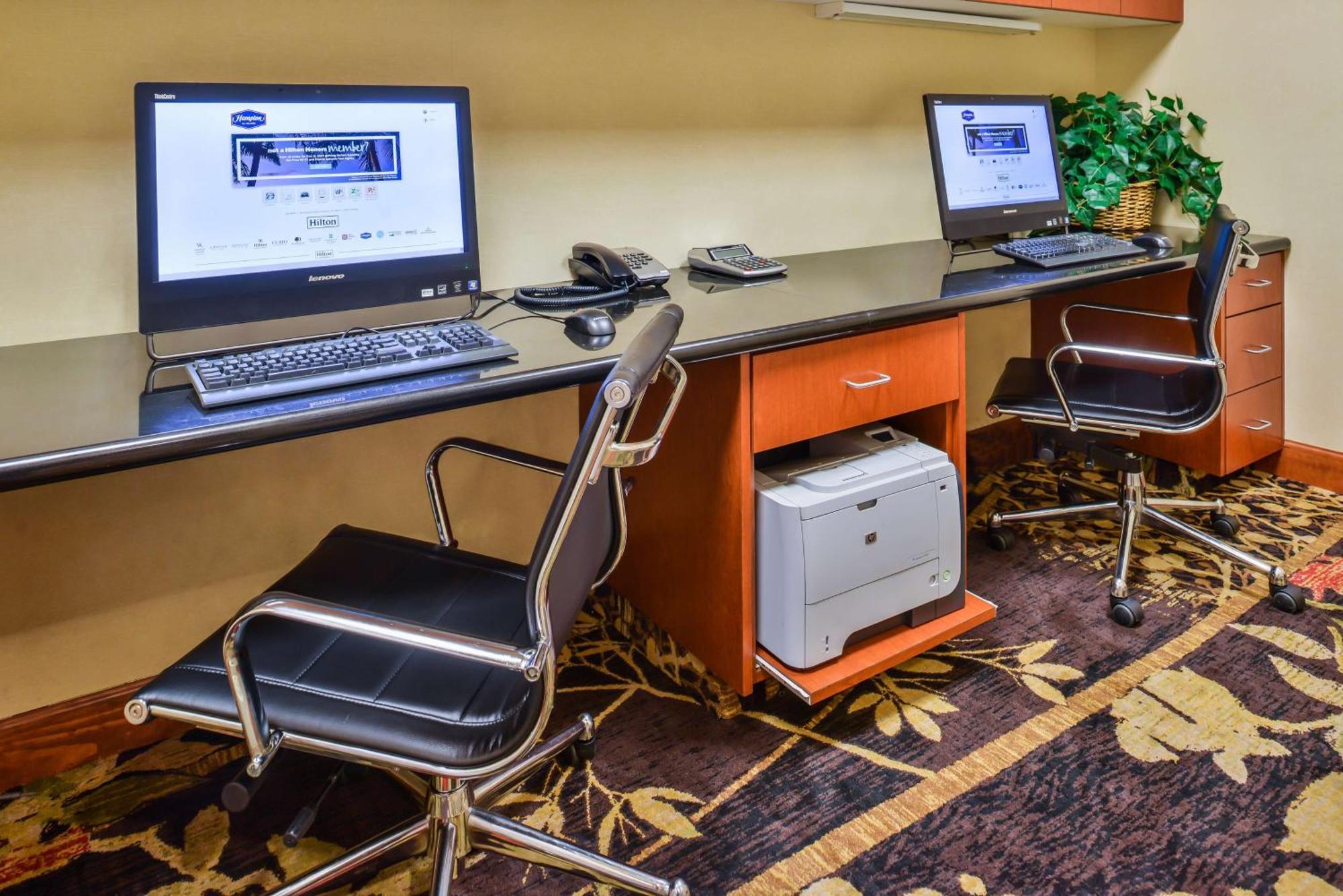 Hampton Inn Emporia Zewnętrze zdjęcie